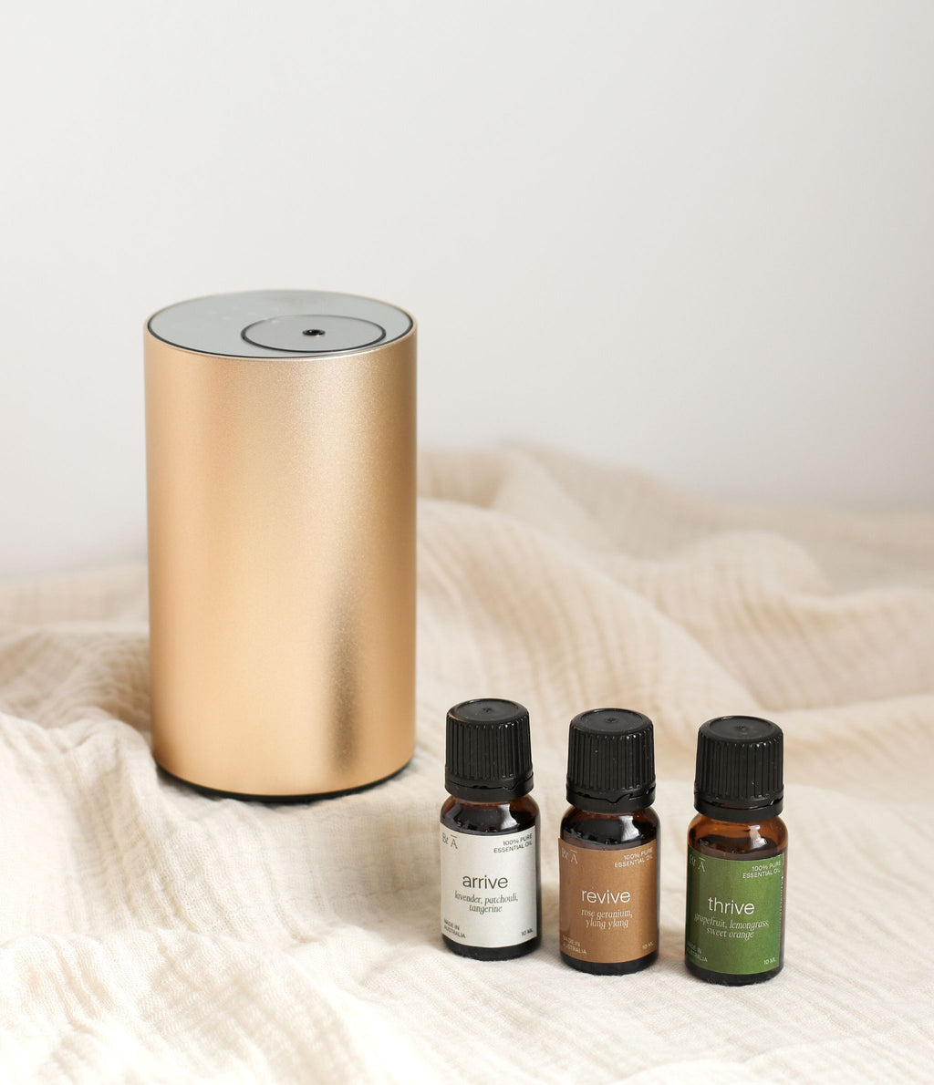 Ora diffuser gold and arrive essential oil collection